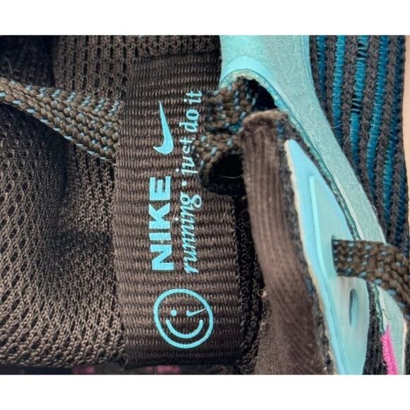 Nike · 9.5W · Air Zoom Pegasus 40 SE · Black / Hyper Pink Running - Picture 8 of 14